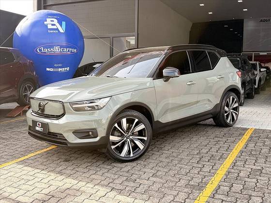VOLVO XC40 P8 RECHARGE ELECTRIC BEV PURE AWD VOLVO XC40 P8 RECHARGE ELECTRIC BEV PURE AWD
